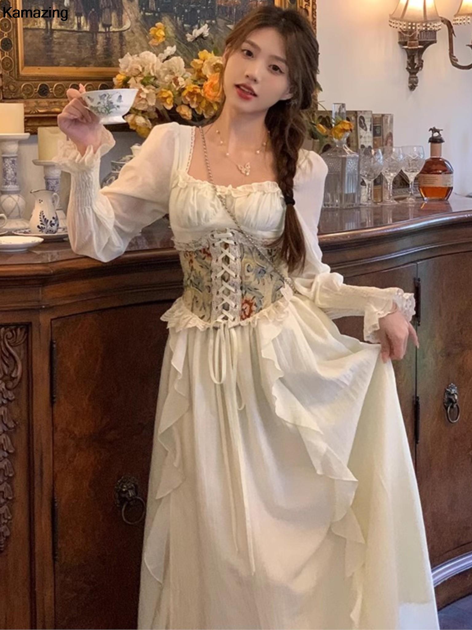 French Vintage Floral Midi Dress - Женское платье-корсет средней длины, с рукавами-фонариками