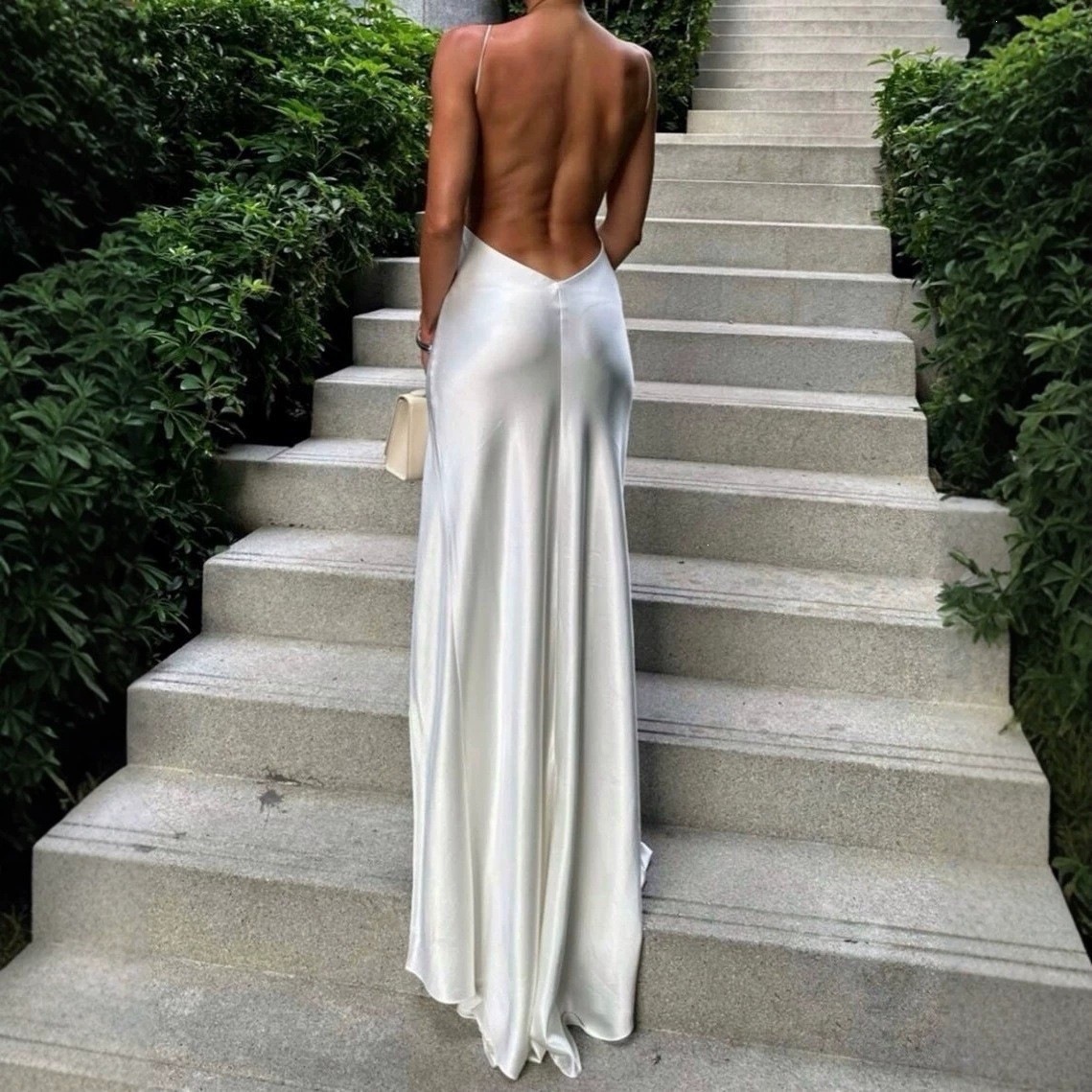 Белое атласное вечернее платье – обзор и цена Elegant Satin Evening Gown Split