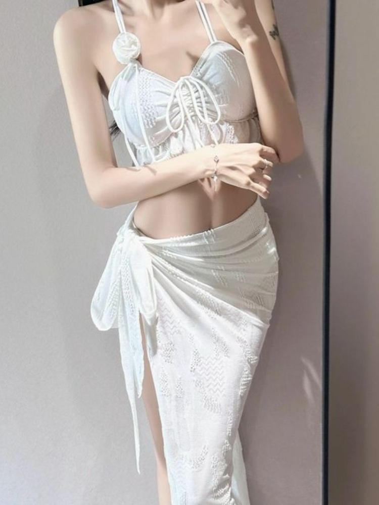 Женский купальник из двух част – обзор и цена Tops